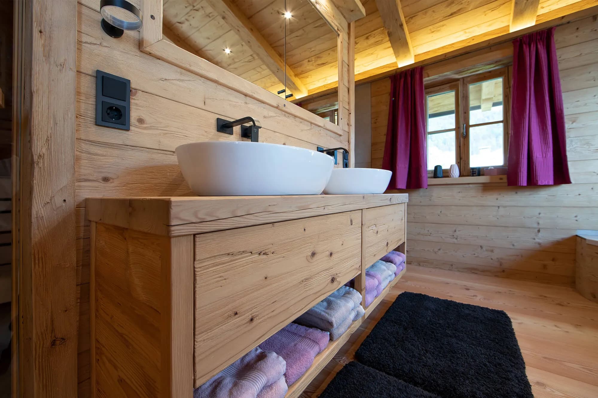 SCHÖNE UND MODERNE IDEEN FÜR BADEZIMMER AUS HOLZ 2