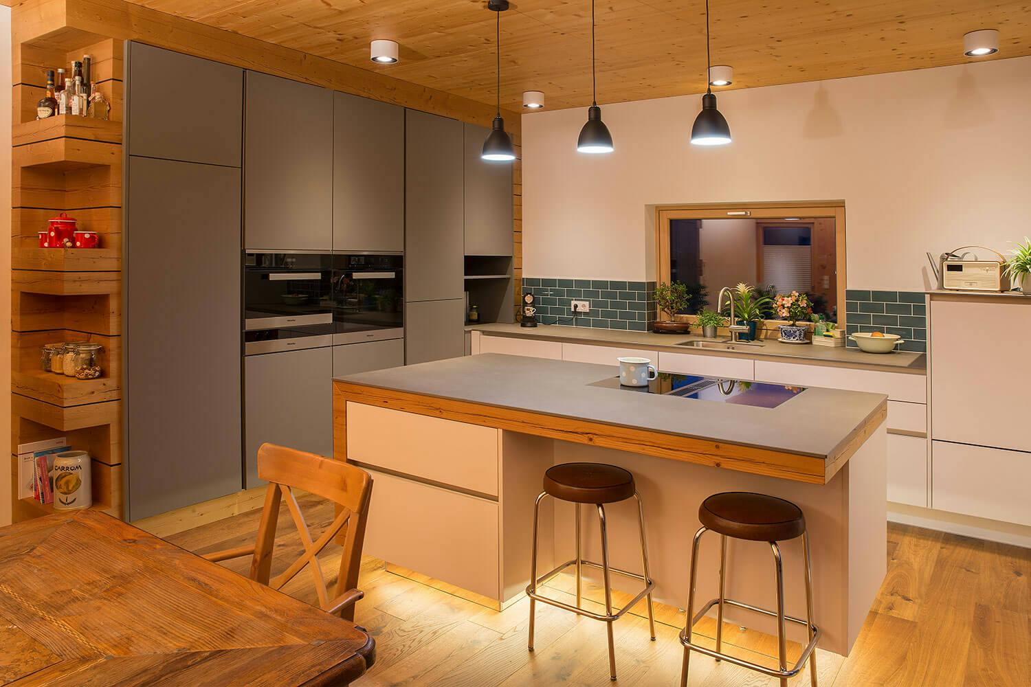 Maßküche vom Tischler aus Hallein